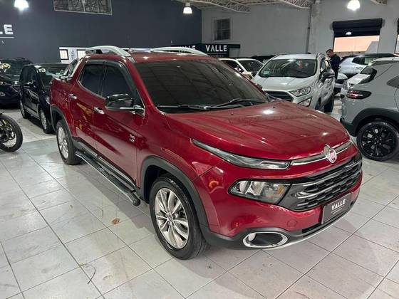 FIAT TORO 2.0 16V TURBO DIESEL VOLCANO 4WD AT9 FIAT TORO 2.0 16V TURBO DIESEL VOLCANO 4WD AT9